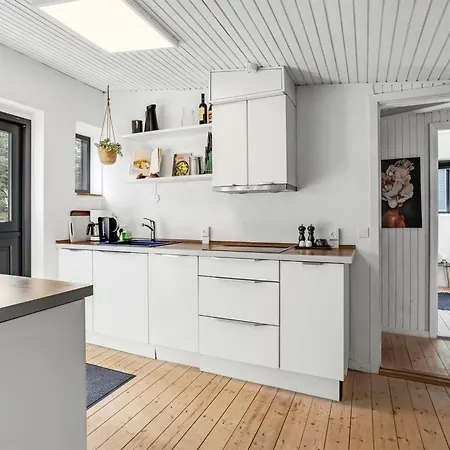 Prázdninový dům Anabel - 600m From The Sea By Interhome